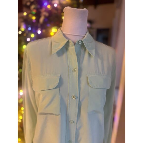 Equipment Jade Mint Green Long Sleeve Silk Button Down Patch Pocket Blouse EUC M - Picture 7 of 12